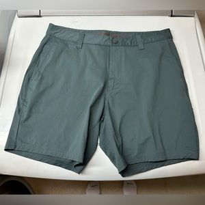 Rhone 7” commuter shorts